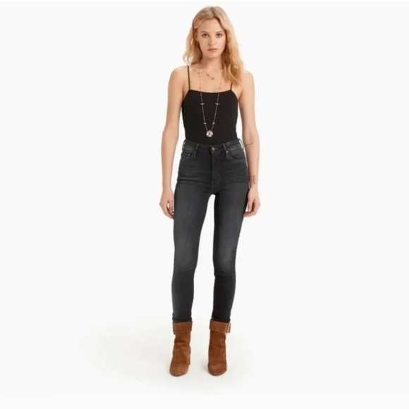 MOTHER Denim - MOTHER High Rise Looker 26 Coffee Tea or Me? Dark Skinny